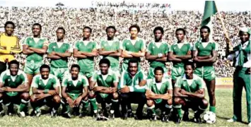  ??  ?? The 1980 Green Eagles squad.