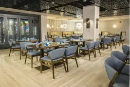  ?? EDUARDO SCHNEIDER ?? Corvina Seafood Grill’s menu includes locally sourced daily catch, briny oysters on the half shell, sushi rolls and seafood towers, as well as steaks and poultry.