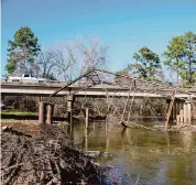  ?? Melissa Phillip/Staff photograph­er ?? This bridge in Conroe, which was made famous by Bonnie and Clyde, is set to be restored.