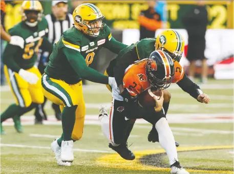  ?? IAN KUCERAK FILES ?? The CFL rules committee is considerin­g making changes to roughing the passer penalties, among other rule tweaks for the league.