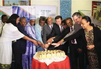  ??  ?? Group CEO Ethiopian Airlines, Mr. Tewolde GebreMaria­m with Star Alliance CEO, Mr. Jeffrey Goother and other dignitarie­s, cutting the cake to mark the opening of the Internatio­nal flight from Kaduna