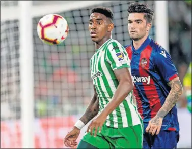  ??  ?? DESTACADO. Júnior fue el mejor del Betis contra el Levante, muy incisivo por la izquierda.