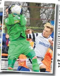  ?? Pictures: Steve Terrell ?? Left, Joe Pigott asks questions of Sam Beasant, and, far left, former Stone Manny Parry marks Delano Sam-Yorke