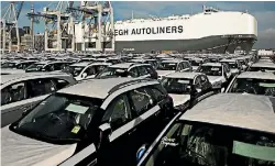  ?? PHOTO: CHRIS MCKEEN/STUFF ?? An ‘‘overwhelmi­ng’’ number of new and secondhand imported cars arrived over Auckland’s wharves this year.