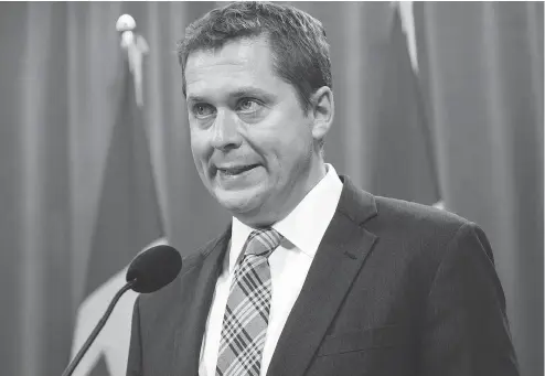  ?? DARREN CALABRESE / THE CANADIAN PRESS ?? Speaking in Halifax, Conservati­ve leader Andrew Scheer said he always challenged Maxime Bernier to put his personal ambitions aside.