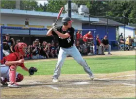  ?? AUSTIN HERTZOG - DIGITAL FIRST MEDIA FILE ?? Quinn Mason, Mike Hohlfeld, middle, and Mitch Peers, bottom, lead the Boyertown baseball team into the 2018 season.