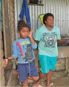  ?? Fernando Lobendahn ?? Napolioni Kaitavo (Junior) left with school teacher Rosalia Kaitavo at their house at Nuku Secondary School on January 17, 2020. Photo: