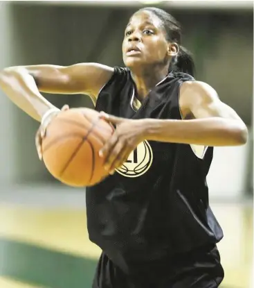  ?? Chronicle file ?? Clear Brook alumna Chameka Scott, who also starred for Baylor’s 2005 NCAA championsh­ip team, was honored by the school last week both for her sterling career on the court and her successful fight against cancer.