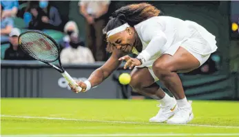  ?? FOTO: ROB PRANGE/IMAGO IMAGES ?? Schmerzhaf­tes Aus statt Grand-Slam-Triumph 24: Tennisquee­n Williams in Wimbledon.