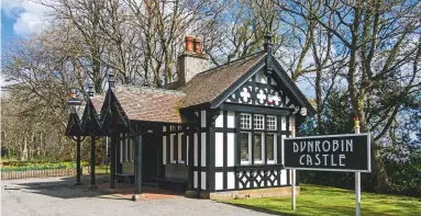  ??  ?? Dunrobin Castle had its own private station ( above) and Campbell’s Platform ( right) was opened in 1965 to serve one of Wales’s oldest inhabited houses, Plas y Dduallt, which, at that time, had no road access