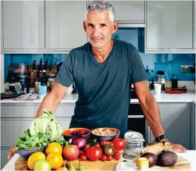  ?? ?? NEW APPROACH: Professor Tim Spector says traditiona­l diets fail