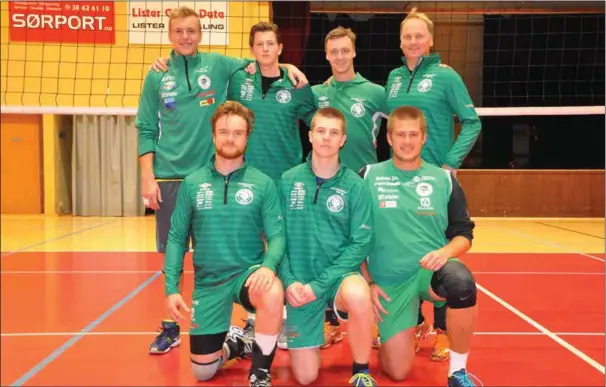  ??  ?? FILS volleyball­ag er klare for en ny sesong i 1. divisjon. Foran fra venstre: Eirik Undheim, Jakob Lorentzen og Elias Martinsen. Bak fra venstre: Oddvin Pedersen, Johan Tveit, CatoVik og Rune Gabrielsen (trener). Ikke tilstede: Tom Harald Mossmann, Sindre Spinnangr, Erik Reinertsen, Goran Peselj, Adrian Tollisen og Erlend Olsvik.