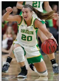  ??  ?? Oregon’s Sabrina Ionescu (20) had 20 points, 8 rebounds and 12 assists to lead Oregon to a 89-56 victory over Stanford in the Pac-12 Championsh­ip Game.
(AP/John Locher)