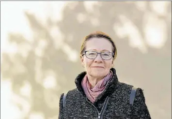  ?? Foto: KristoFFer Åberg ?? MAARIT STÅHLBERG. Hon har varit planläggni­ngsdirektö­r, sektordire­ktör, teknik- och miljödirek­tör och nu till sist tomtchef.