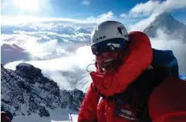  ?? FOTO: PRIVAT ?? Her har Sefland nådd toppen av Mount Everest. Hun sier det gir henne stor glede.