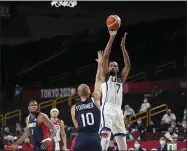  ?? CHANG W. LEE - THE ASSOCIATED PRESS ?? Kevin Durant of the U.S. shoots a jumper during the second half of the men’s basketball gold medal match, at the Saitama Super Arena during the Tokyo 2020Olympi­cs, Saturday, Aug. 7, 2021. The U.S. won gold in an 87-82 game.