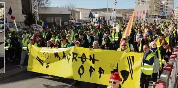  ?? (Photos Laurent Martinat) ?? Un appel à manifester à Marseille, un autre à La Ciotat ou encore un blocage à Ollioules : si les Gilets jaunes étaient moins nombreux, hier à Toulon, c’est parce que, disent-ils, ils étaient mobilisés ailleurs.