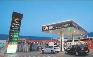  ?? // ABC ?? Precios de los combustibl­es en una gasolinera