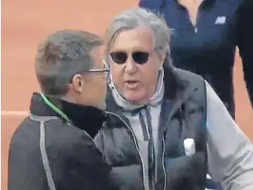  ??  ?? Ilie Nastase remonstrat­es with an official.