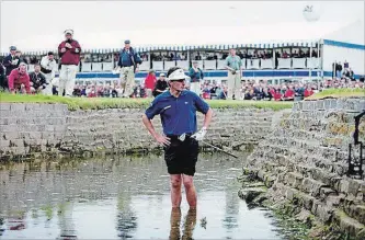  ?? SUBMITTED PHOTO ?? Jean van de Velde in the middle of his historic collapse on the final hole of the 1999 Open Championsh­ip at Carnoustie.