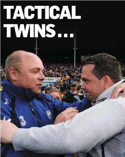  ?? SPORTSFILE ?? Waterford manager Derek McGrath (left) congratula­tes then Clare boss Davy Fitzgerald after the Banner’s victory in last year’s NHL Division One final replay at Thurles – the two sideline wizards cross swords tomorrow in Páirc Uí Chaoimh with Fitzgerald...