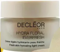  ??  ?? DECLÉOR ‘Hydra Floral Everfresh’ (52 €), hidratante.