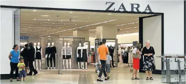 ?? Picture: Dean Hutton/Bloomberg via Getty Images ?? A Zara store in Sandton, Johannesbu­rg, one of its six brick-and-mortar stores in SA — a local presence that was bolstered with the launch this week of an online offering from the Spanish fast-fashion brand.