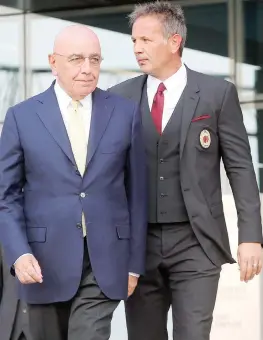  ?? ANSA ?? Adriano Galliani e Sinisa Mihajlovic a inizio stagione, i volti erano sereni