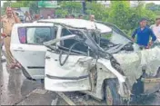  ?? PTI ?? ■ The mangled car of the Unnao rape survivor on July 28.
