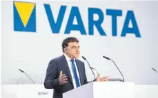  ?? FOTO: MARIJAN MURAT/DPA ?? Varta-Chef Herbert Schein: „Wir sind mit vielen Automobilh­erstellern im engen Kontakt.“