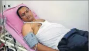  ?? RISHIKESH CHOUDHARY ?? (Above) Ashok Shinde at a hospital after the incident and (left) Kalyan corporator Mohan Ugale.