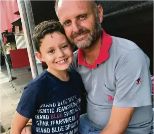  ??  ?? “Meu filho é a coisa mais preciosa que tenho”, afirma Ziegelmaie­r