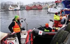  ?? PÅL CHRISTENSE­N ?? 30 frivillige lette både på land og i sjøen etter den savnede rumeneren.