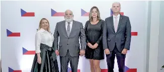 Embajador de la República Checa en el país ofrece recepción - PressReader