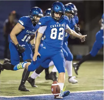  ?? PHOTO D’ARCHIVES ?? Félix Ménard-Brière comprend qu’en plus de son rôle de botteur, il est devenu l’un des vétérans de l’organisati­on des Carabins de l’Université de Montréal.