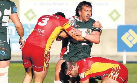  ?? Photo Michel Clementz ?? À 43 ans, Laurent Carrasco a l’âme d’un junior. Les défenseurs de Palau n’en doutent pas.