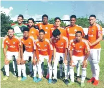  ??  ?? Integrante­s del equipo Atlético del Cibao que ayer salió airoso en su partido de la Serie B. Atlético Pantoja 2, O&amp;M 1Unev Sport 2,San Judas 1 Atlético Romana 3, Higuey FC 0 Jarabacoa FC 1, Salcedo FC 0Don Bosco 5, Jezreel 0 Bob FC 3, América SD 2