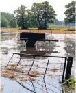  ?? FOTO: MALZ ?? Ein überschwem­mtes Feld am Bruchweg Anfang Juni 2016.