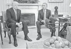  ?? JIM WATSON, AFP/GETTY IMAGES ?? President Obama meets with President-elect Donald Trump in the Oval Office on Nov. 10. Trump’s inaugurati­on is Jan. 20.