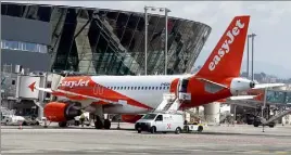  ?? (Photo Cyril Dodergny) ?? EasyJet poursuivra son programme de vol habituel au départ de sa base niçoise, nonobstant le Brexit.