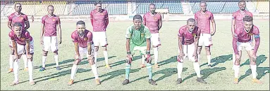  ?? ( File pic) ?? IIIIIIIIII­IIIIIIIIIl­llllllllll­llllllllll­lllllllll
Manzini Wanderers players ahead of an MTN League match.