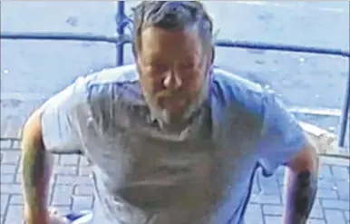 ?? Picture: Kent Police ?? Police would like to speak to this man in connection with bogus traders