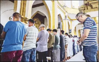  ?? RYAN BALDEMOR ?? Muslims pray at the Golden Mosque in Quiapo, Manila yesterday ahead of Ramadan or the holy month of fasting.