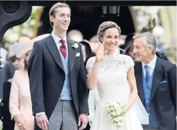  ??  ?? James Matthews y Pippa Middleton se dieron el sí en la Iglesia de San Marcos en Englefield, en el condado de Berkshire.