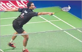  ?? VIRENDRA SINGH GOSAIN/ HT ?? Tommy Sugiarto lost the first game to HS Prannoy 13-15, but came back strongly to win 15-9, 15-9.