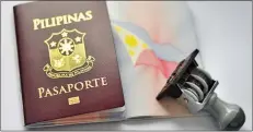  ?? (Rappler file photo) ?? Vice President Leni Robredo and senators call for an investigat­ion into the passport data breach, allegedly committed by the contractor.