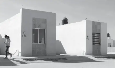  ?? FOTO: ANTONIO MELÉNDEZ ?? La vivienda económica sí requiere de subsidio para los trabajador­es en Infonavit