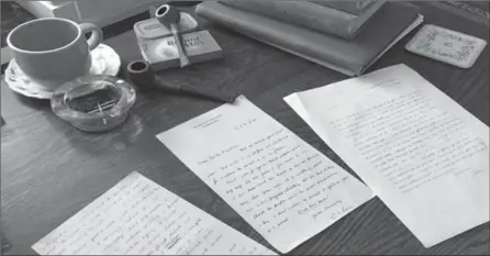  ?? THOMAS FROESE ?? From the desk of C.S. Lewis’s long-ago home in Oxford, these handwritte­n letters are among the estimated 3,274 that he wrote, many of them to fans of his writing. The practice of cursive writing, now on the demise, helps us understand our documented history and personal relationsh­ips.