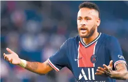  ??  ?? CONTROVERS­IAL. Neymar, jugador del PSG, ha sido muy cuestionad­o por una supuesta fiesta que organizó en su casa.