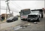  ?? PHOTO COURTESY OF MALIK MATTHEWS ?? Traffic at the busy corner of 700 South Gulph Road comes to standstill after a crash involving a SEPTA bus and two trucks.